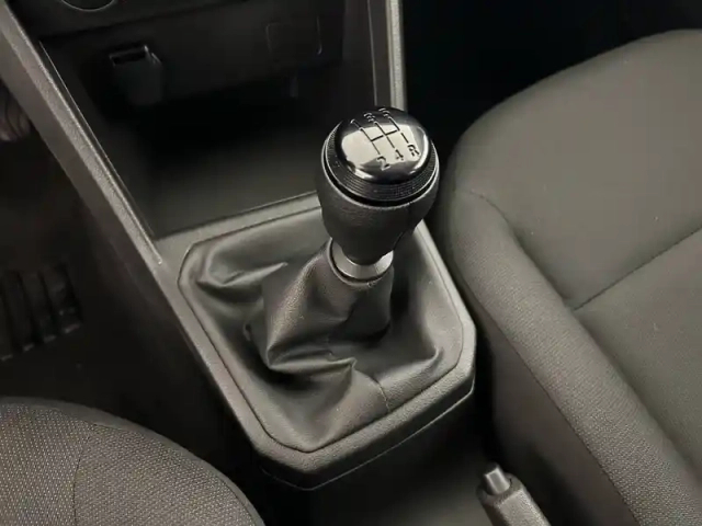 Dacia Sandero eco-g 100 — photo 42