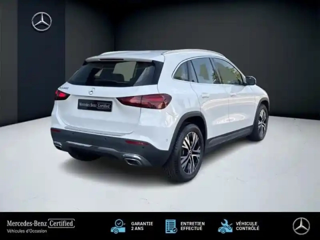 Mercedes Gla 200 progressive line — photo 5
