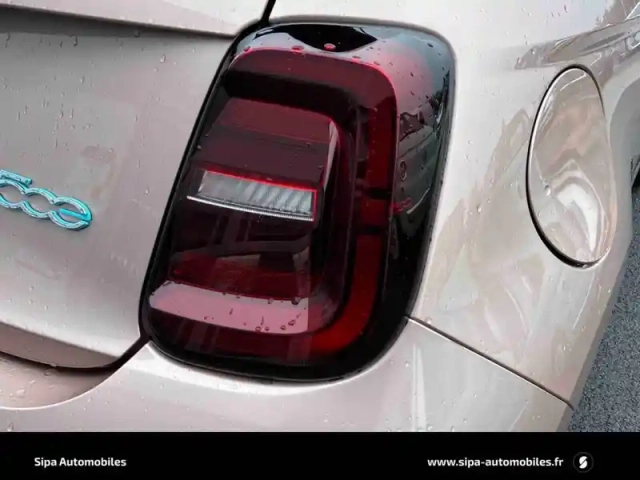 Fiat 500 e 95 ch — photo 22