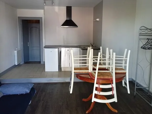 Studio 1 pièce 30 m²