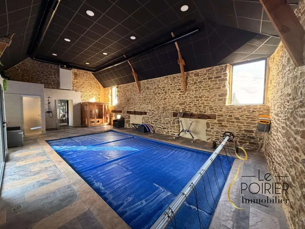 Maison 3 pièces 190 m²