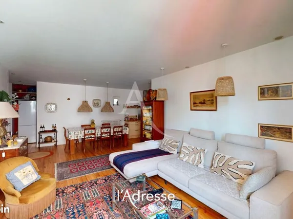 Appartement 5 pièces 103 m²