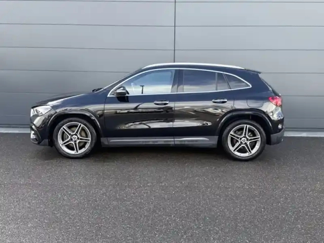 Mercedes Gla 200 d amg line — photo 2