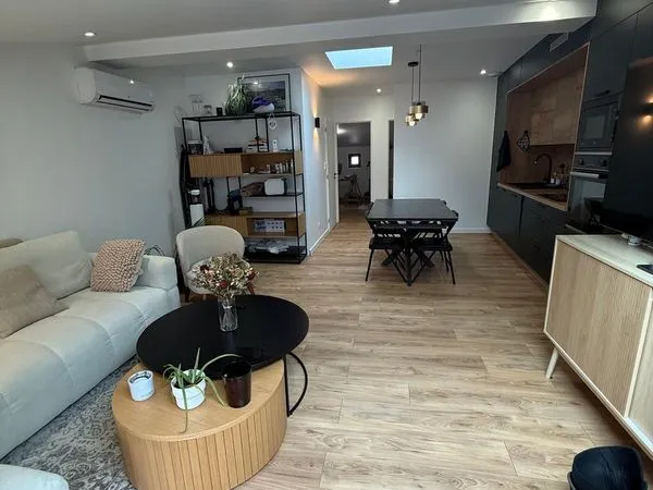 T3 entièrement rénové de 60m² - Dernier étage - Centre-ville