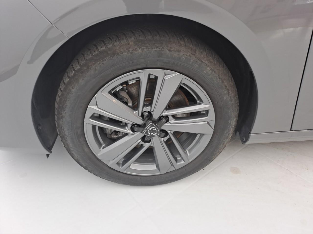 Peugeot 308 sw bluehdi 130ch s&s eat8 allure — photo 11