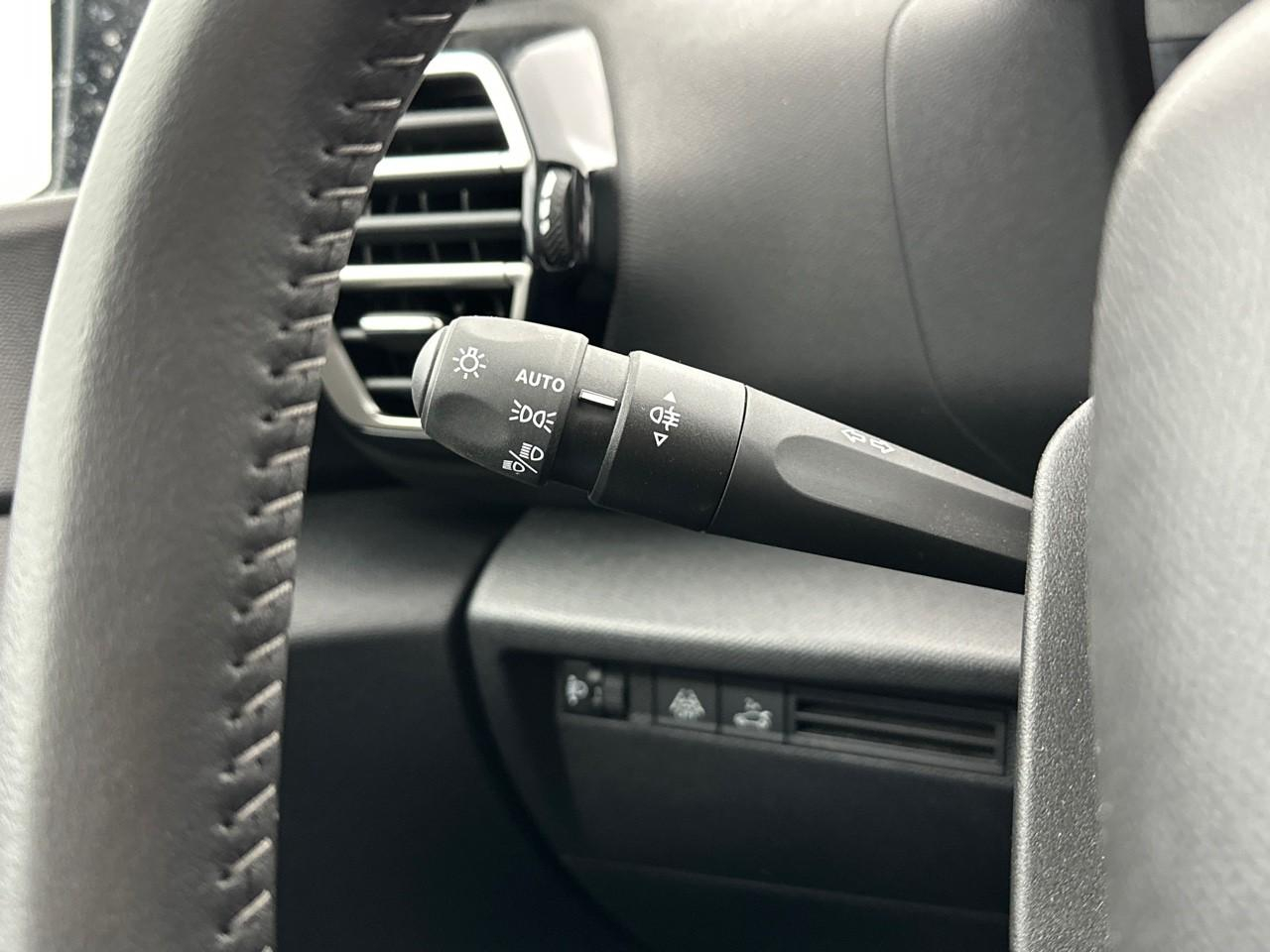 Citroën C4 X hybride 145 ch e-dcs6 you — photo 19