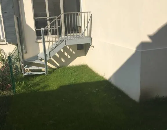 Studio 1 pièce 25 m²