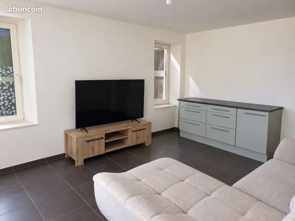 Duplex 100m2 - 4 chambres - 2 salles de bain à grandvillers