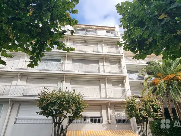 Appartement T4 au cSur de Biarritz