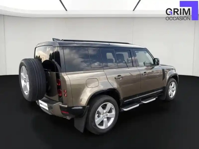 Land Rover Defender 110 p400e phev bva8 x-dynamic — photo 2