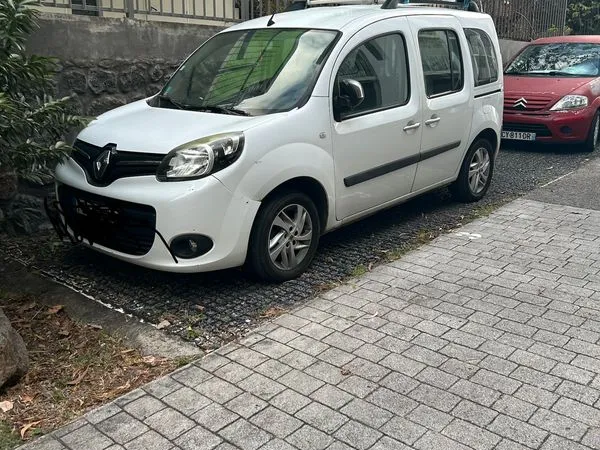 Garage et parking Vente La Possession 12500€