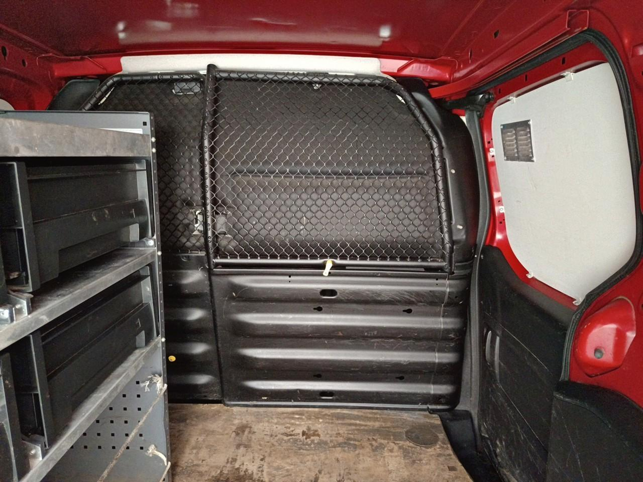 Citroën Berlingo m bluehdi 75 business — photo 31