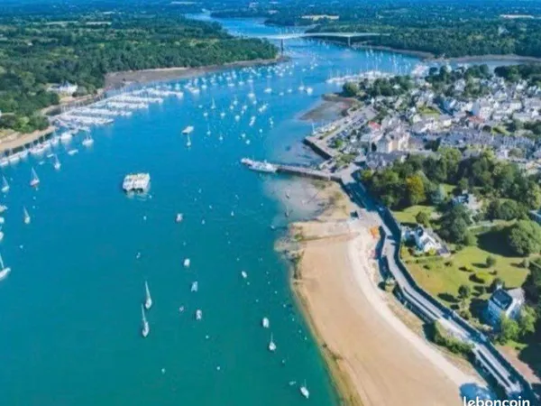 Bénodet, plage à 100m, appartement T3 avec 2 chambres place de parking privée deux balcons internet 