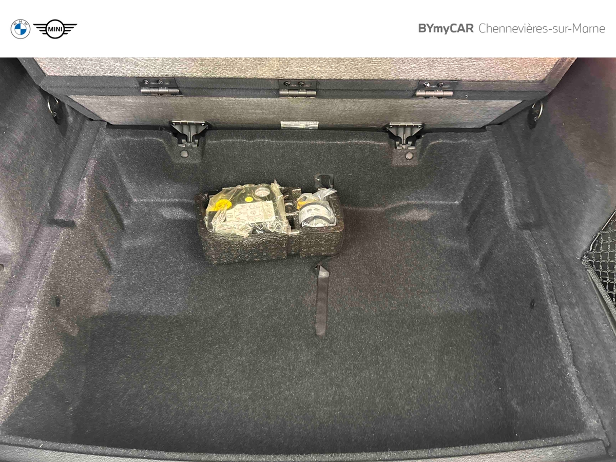 BMW X1 sDrive 18i 140 ch DKG7 — photo 17