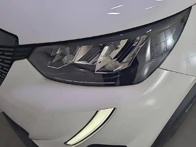 Peugeot 2008 puretech 100 s&amp;s bvm6 — photo 64