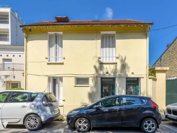 Immeuble 86 m²