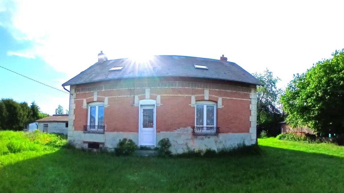 Photo 1