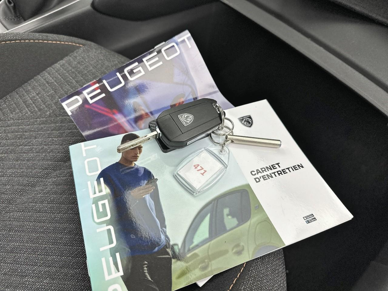 Peugeot 2008 100 s&s bvm6 style — photo 30