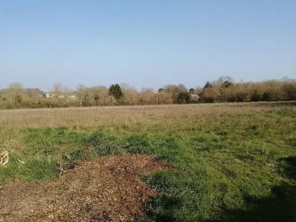 Terrain de 497 m² à MOUGON