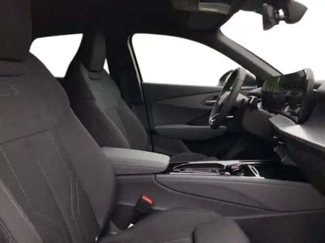 Audi Q3 sb e hybrid 272 ch s tronic 6 — photo 29