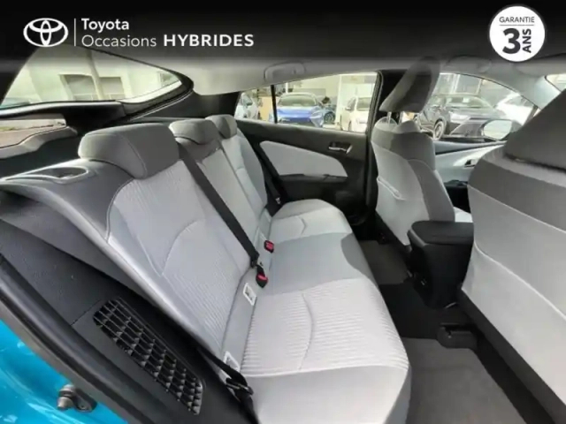 Toyota Prius rechargeable 122h dynamic pack premium my21 — photo 7