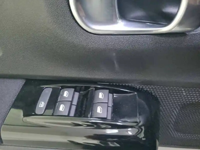 Citroën C3 puretech 110 s&amp;s — photo 31