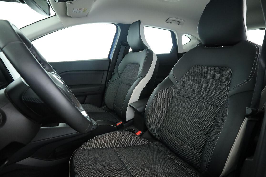 Renault Captur 1.6 E-Tech Plug-in Intens — photo 9