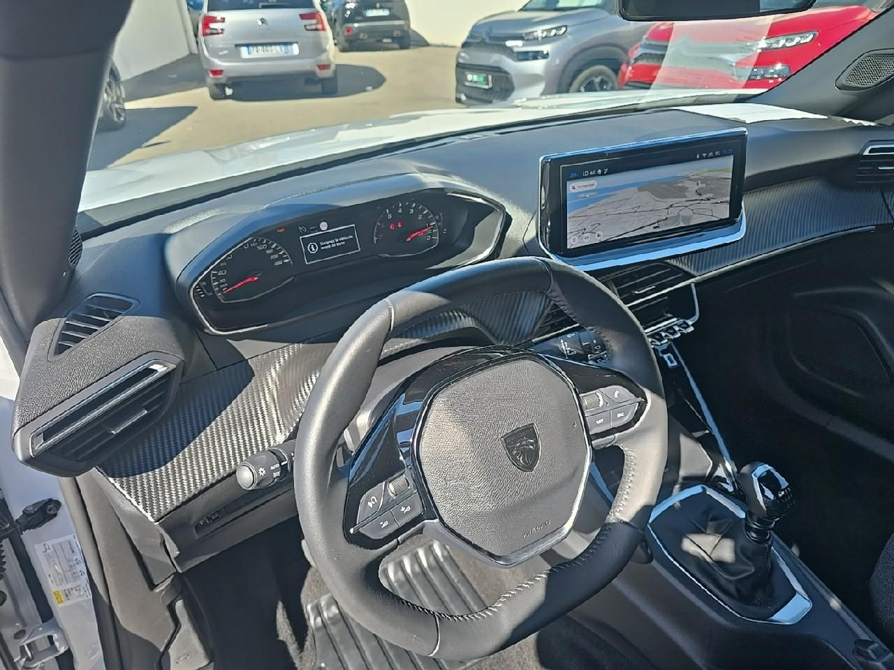 Peugeot 2008 100 s&s bvm6 business — photo 12