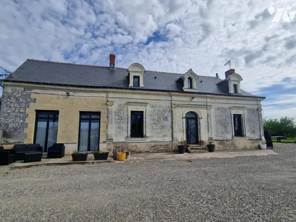 Maison 7 pièces 219 m²