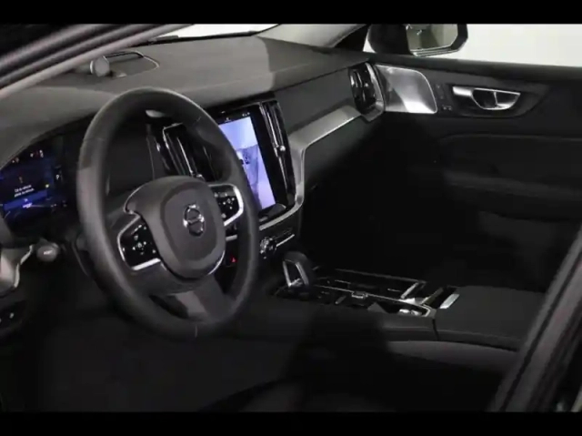 Volvo V60 t6 awd 253+145ch plus style dark geartronic 8 — photo 12
