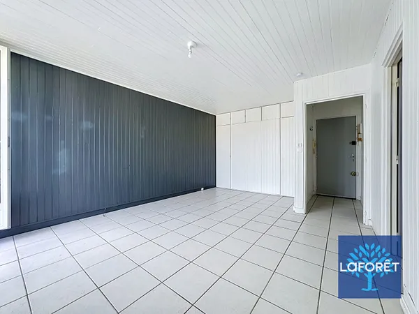 Studio 1 pièce 31 m²