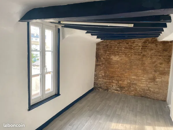 Apartement 31m2 renové â louer