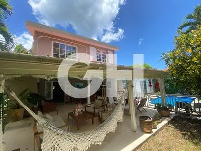Les Trois-Îlets - Rare Villa avec piscine + 2/F2 + 2/F1 indépendants à 100m de la plage. Fort potent