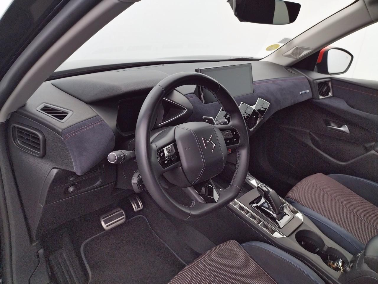 Ds Ds 3 crossback bluehdi 130 eat8 ines de la fressange pa — photo 9