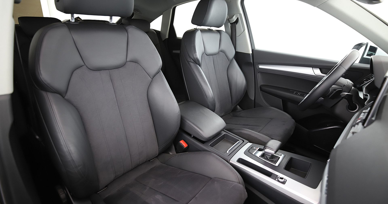 Audi Q5 Sportback — photo 19