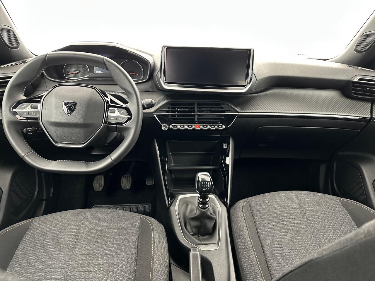 Peugeot 2008 100 s&s bvm6 style — photo 9