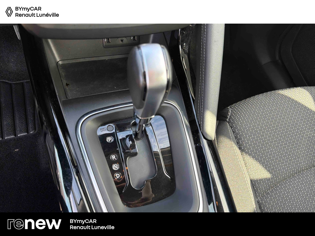 Renault Kadjar Blue dCi 115 EDC — photo 22