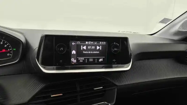 Peugeot 208 puretech 75 s&amp;s bvm5 — photo 84