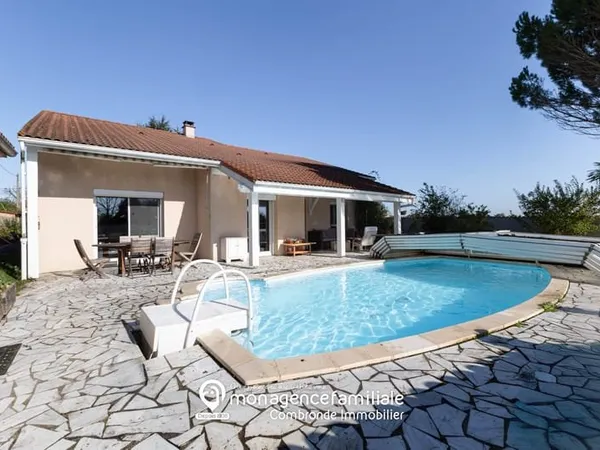 Villa 7 pièces à vendre à Ménétrol