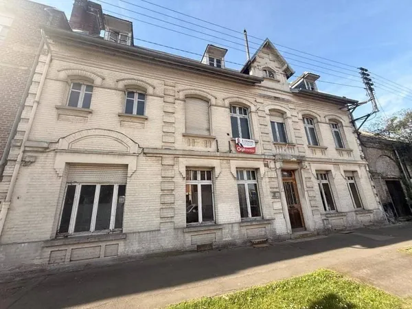 Maison 11 pièces 340 m²
