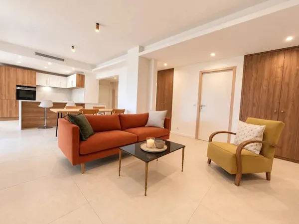 Appartement 4 pièces 94 m²