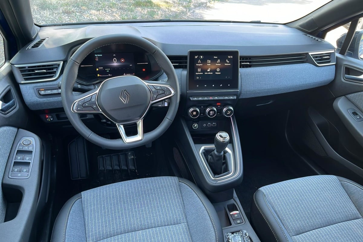 Renault Clio 5 — photo 14