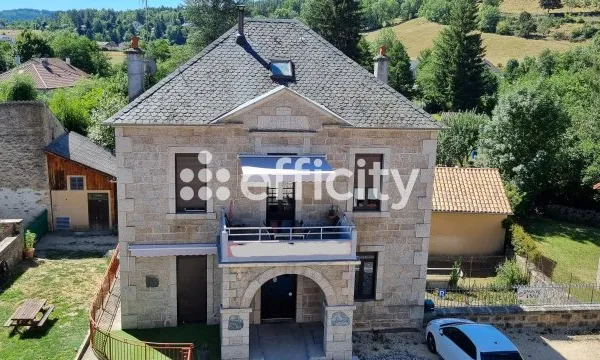 Maison 7 pièces 118 m²