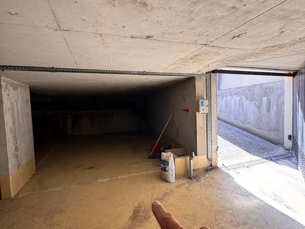 Vends parking 20m²