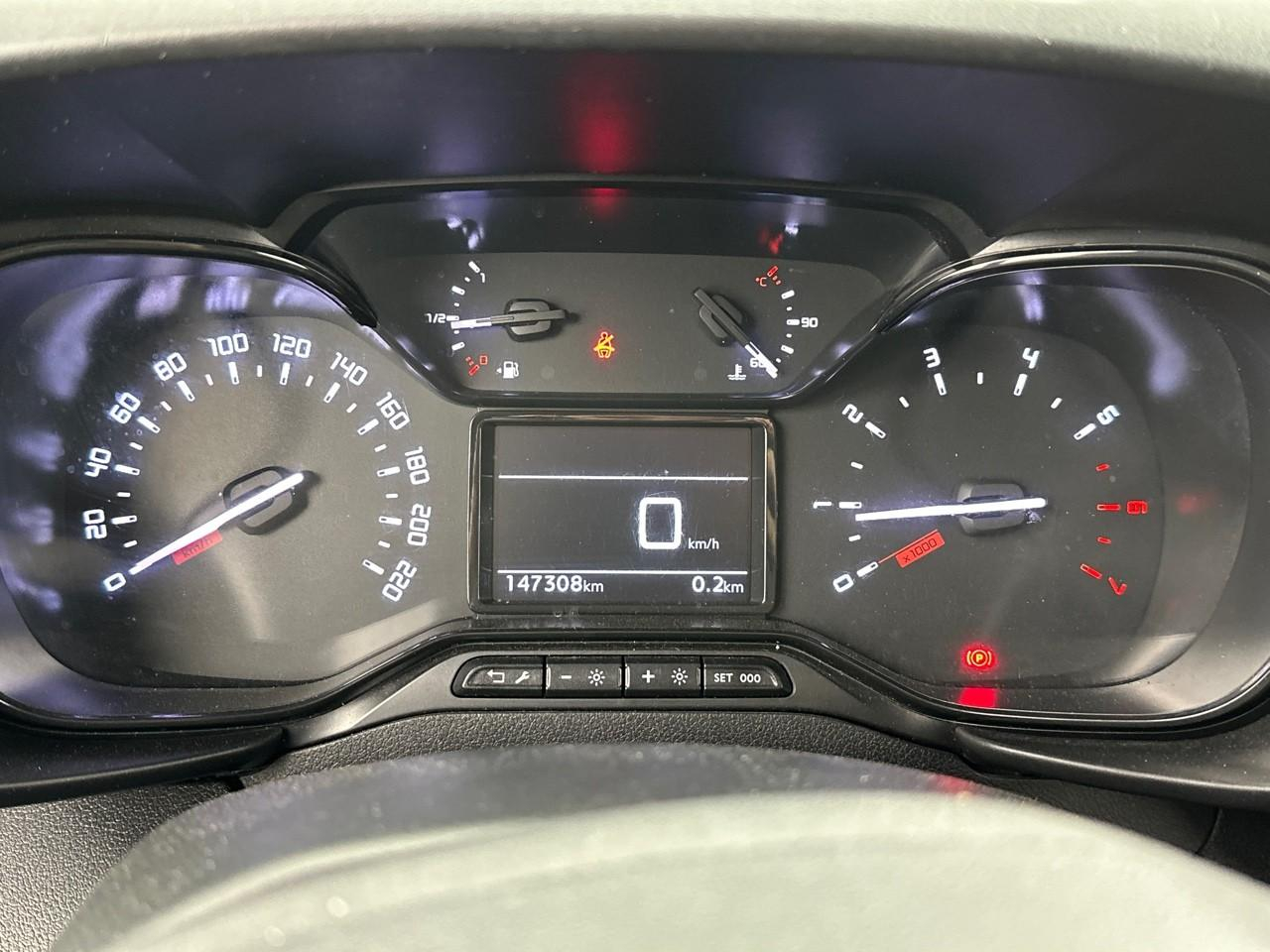 Citroën Berlingo van m 650 bluehdi 100 s&s bvm6 driver — photo 20