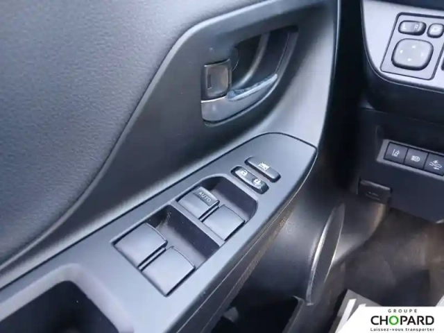 Toyota Yaris 110 vvt-i cvt — photo 14