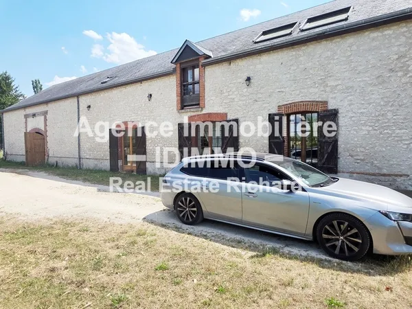 A VENDRE : Superbe Corps de Ferme au Calme Absolu - CORBEILLES EN GATINAIS 45490