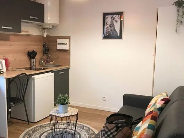 Appartement 1 pièce 13 m²