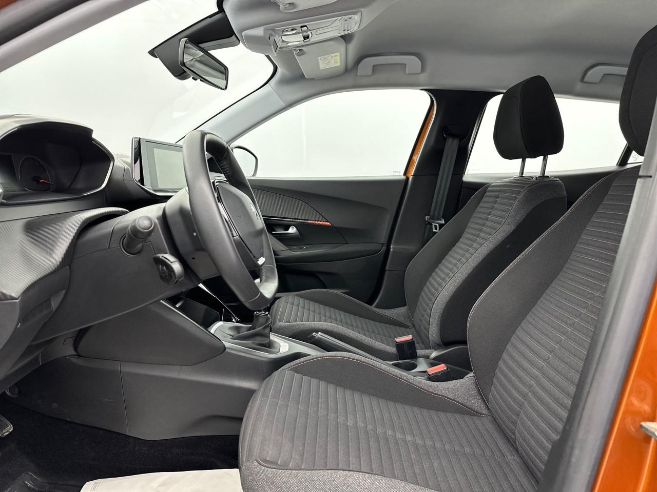 Peugeot 2008 puretech 100 s&s bvm6 active — photo 10