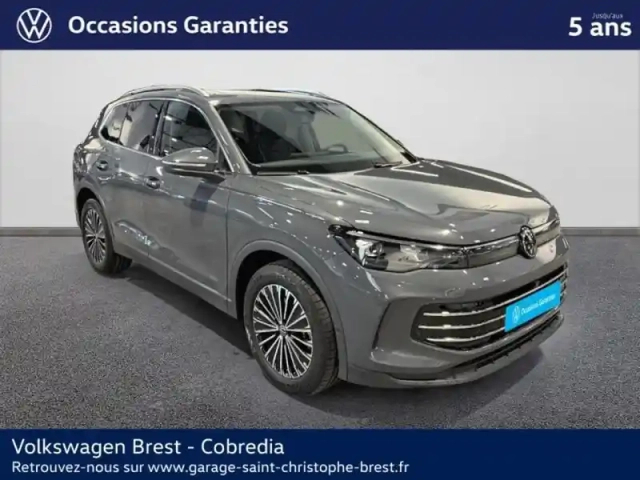 Volkswagen Tiguan 2.0 tdi 150ch elegance dsg7 — photo 3